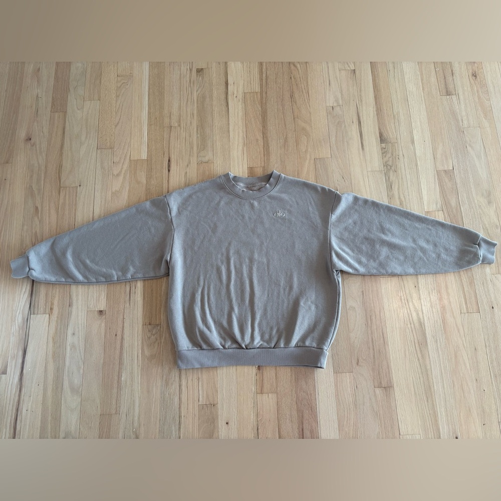 ALO Yoga Gravel Accolade Crew Neck Pullover - Picture 6 of 14
